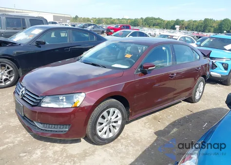 2013 Volkswagen Passat 2.5L S из США, поврежденный, VIN 1VWAP7A3XDC126370